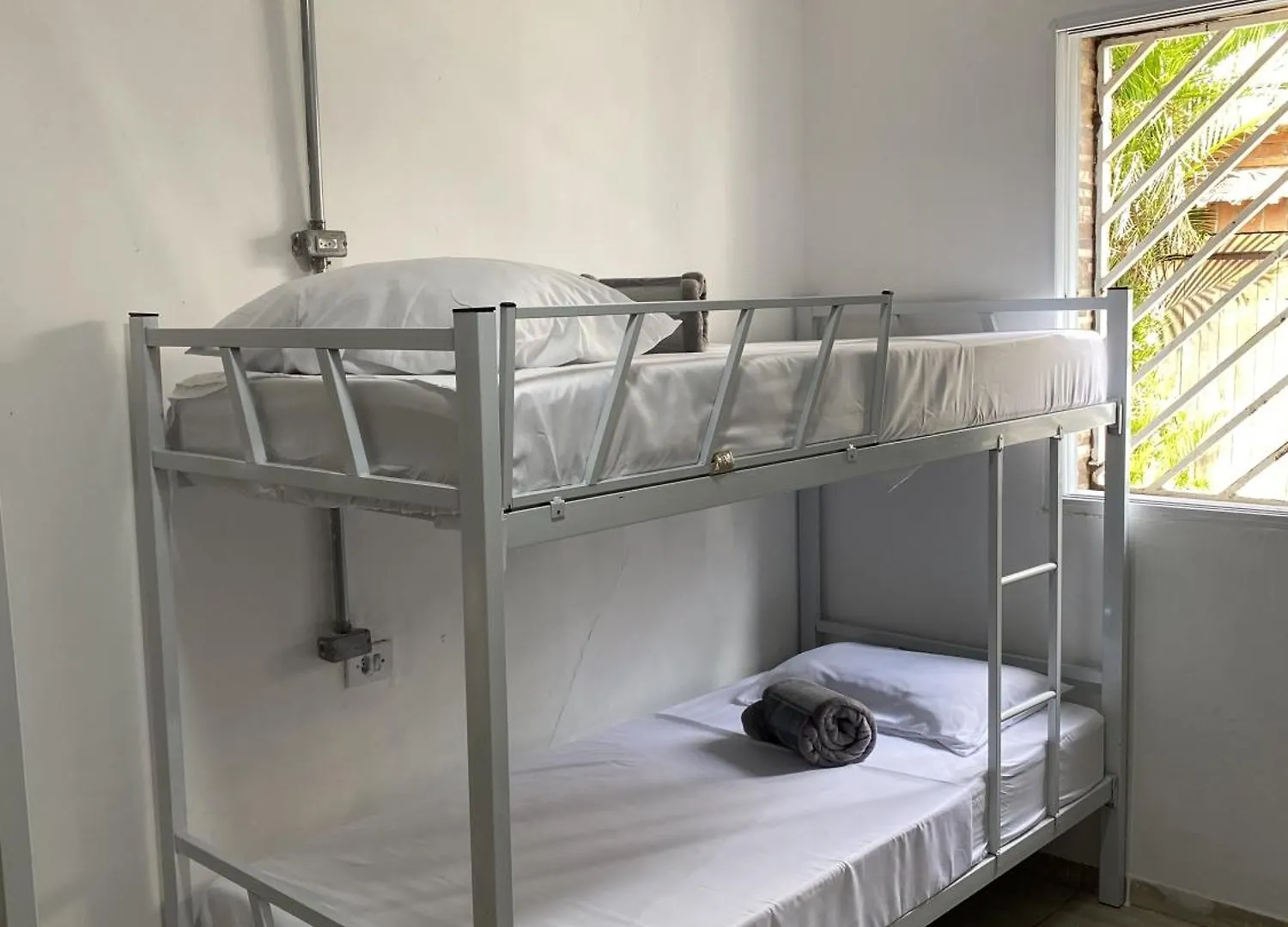 Hostel Amor Por Sp - Bras - Expo Center Norte - Feira Da Madrugada Сан-Пауло 0*,